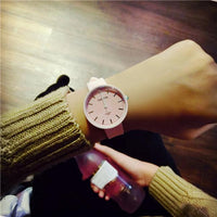 Female Students Watch Retro Casual Harajuku Style Japanese Art